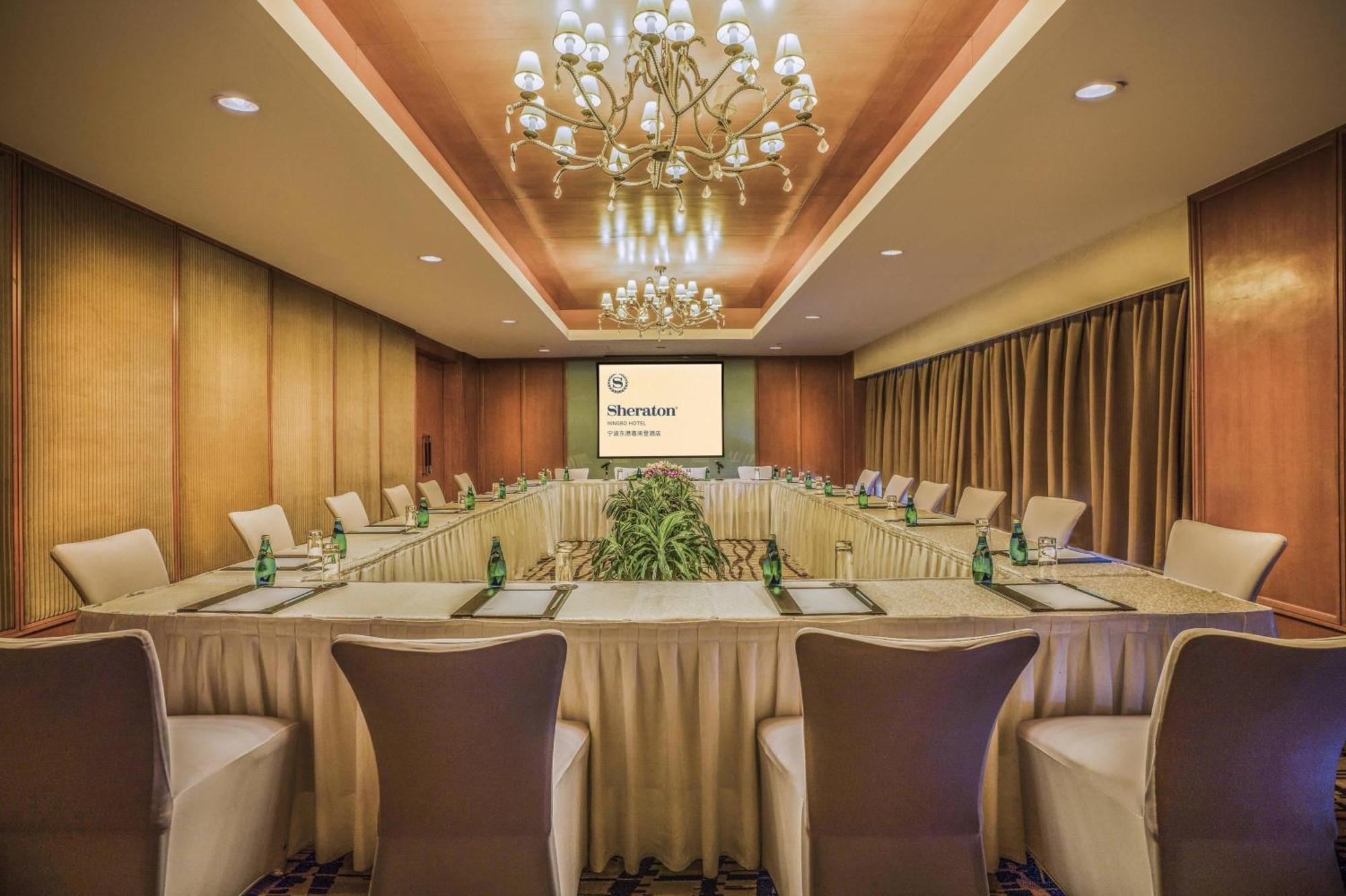 Sheraton Ningbo Hotel - Tianyi Square Exterior foto