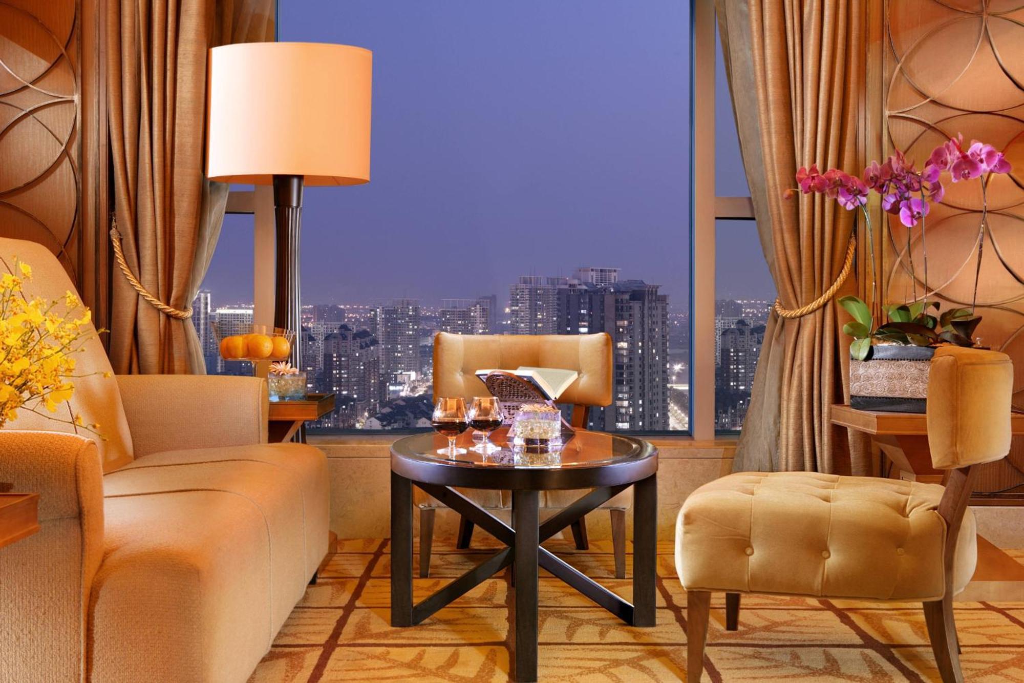 Sheraton Ningbo Hotel - Tianyi Square Exterior foto